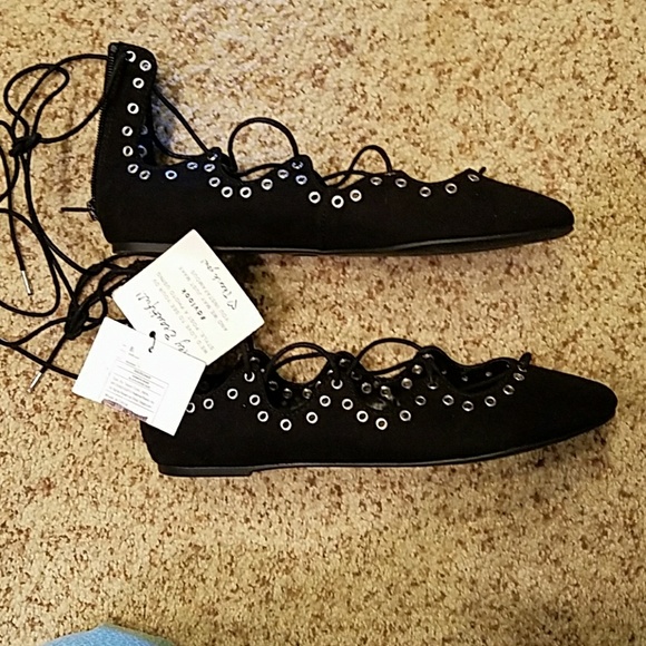 DV Angelique black flats, lace up, NWT - Picture 4 of 8